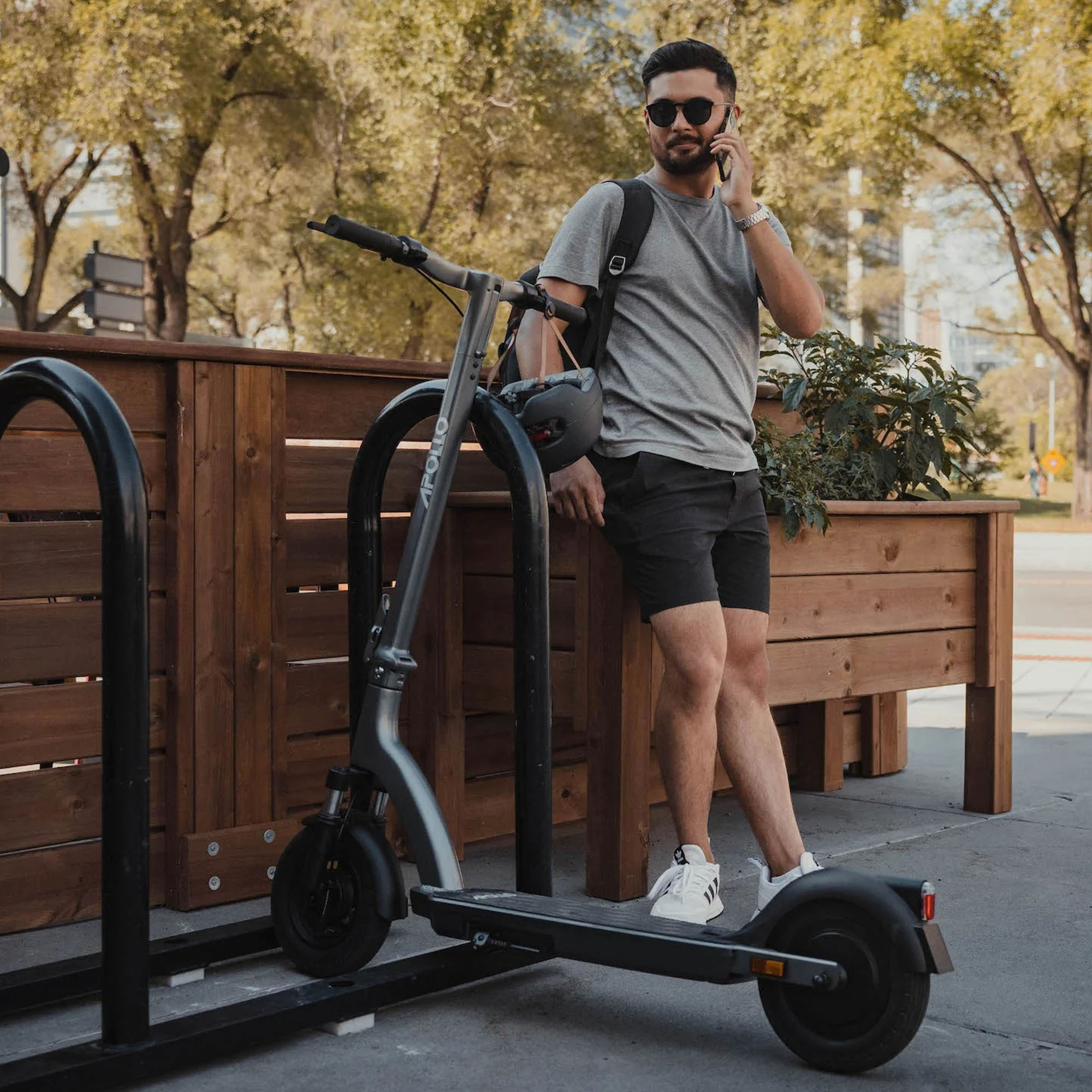 Apollo Air V2 Electric Scooter Apollo-Air-2022 - Buy Online With Afterpay &  Zippay - Bing Lee