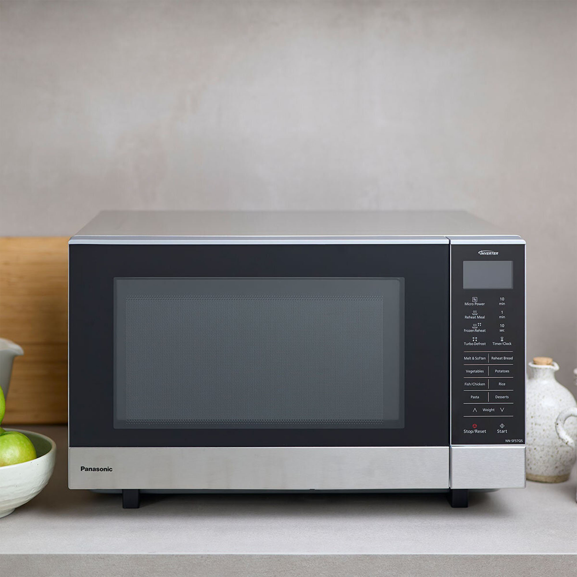 Panasonic 27L Flatbed Inverter Microwave. NN-SF57QSQPQ - Bing Lee