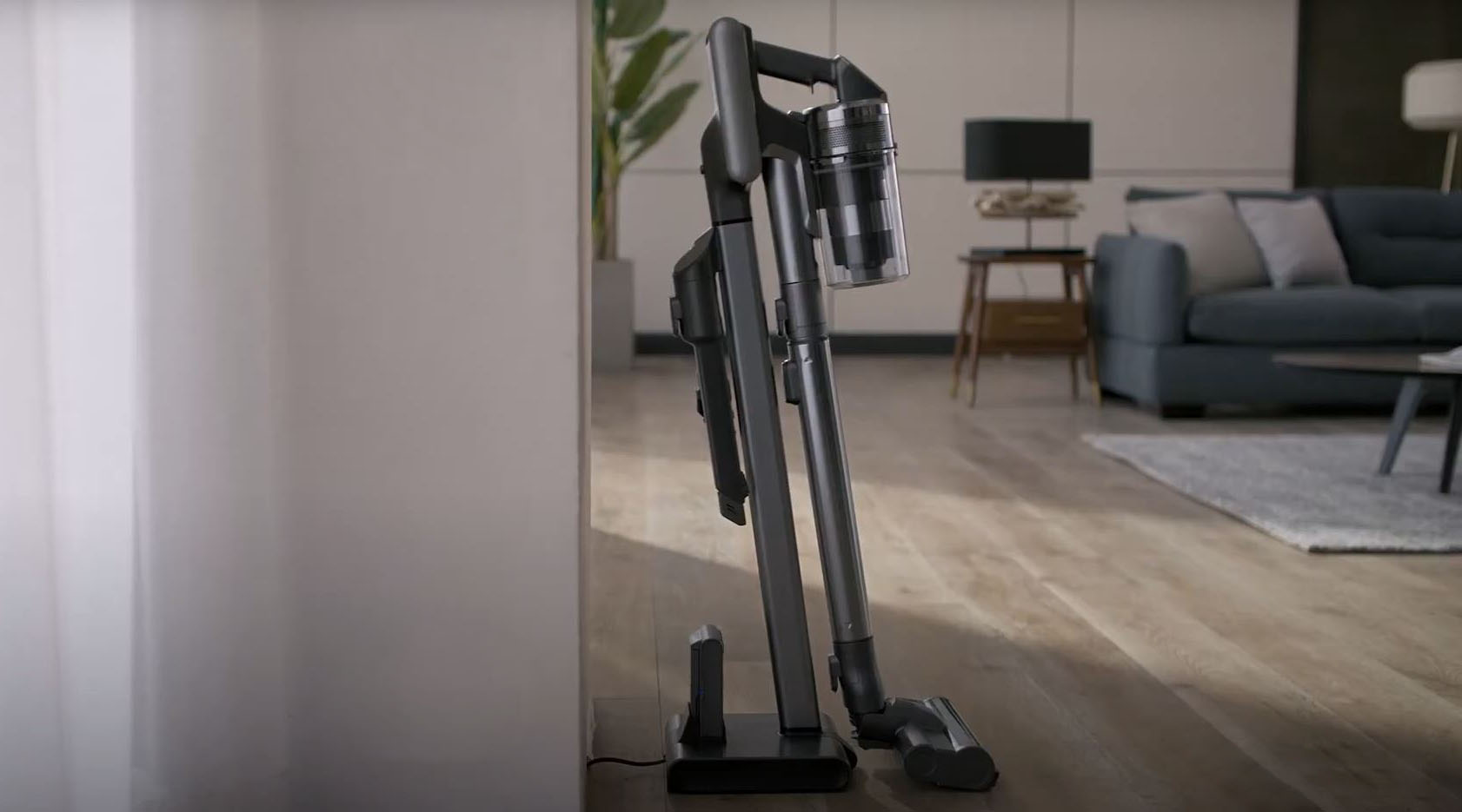 Samsung Jet ™ 70 Complete Cordless Stick Vacuum Cleaner VS15T7036R5