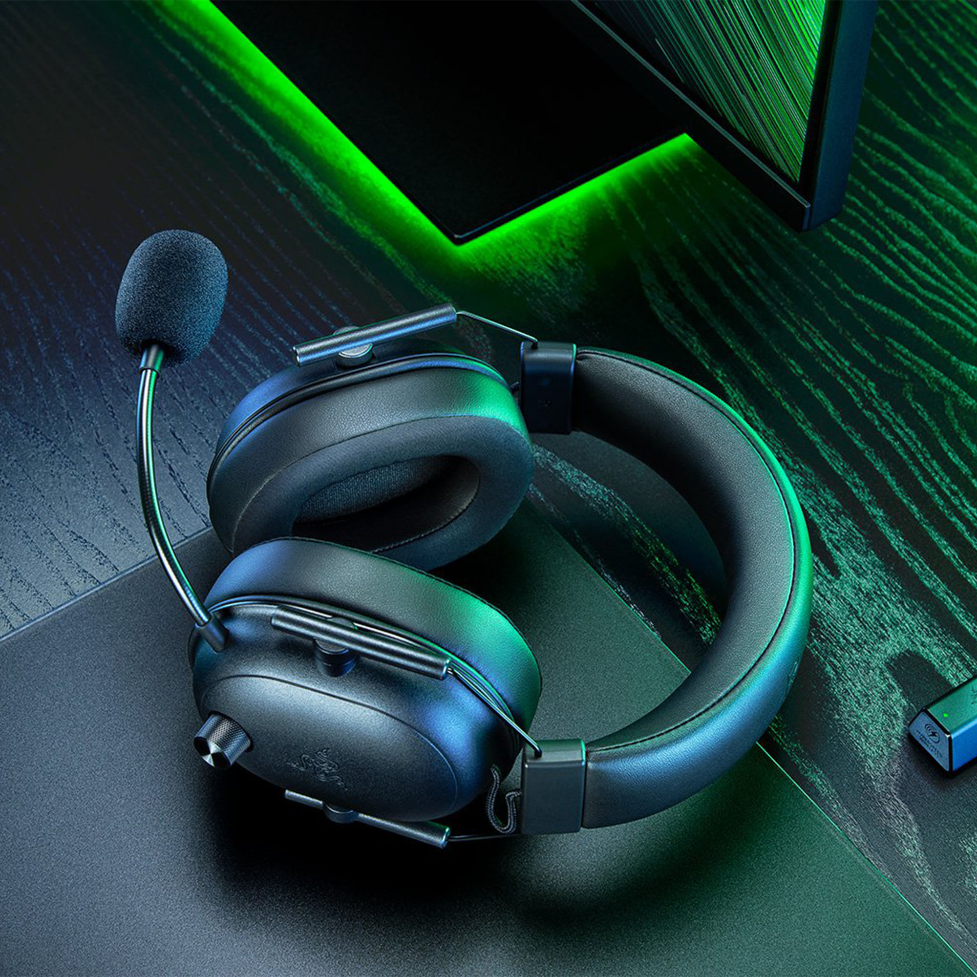 Razer BlackShark V2 HyperSpeed-Wireless Ultra-Lightweight Esports