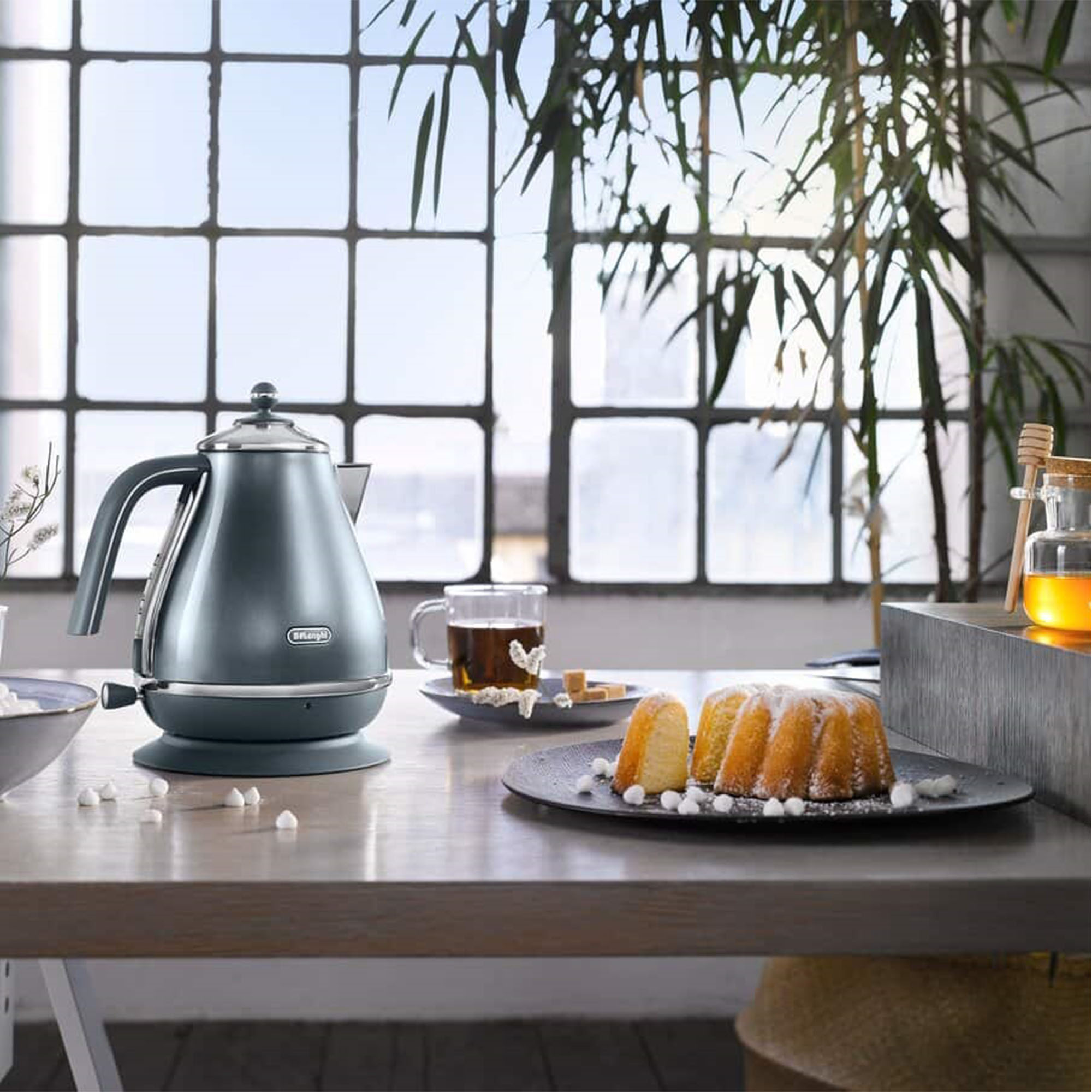 De'Longhi Icona Metallics Breakfast Pack - Azure Blue KBOT