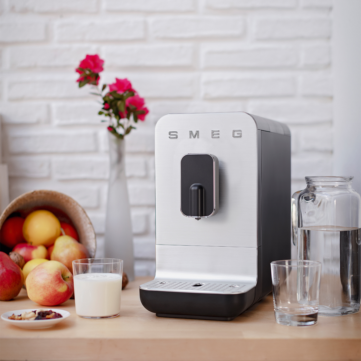 Smeg 50's Style BCC01 Automatic Coffee 