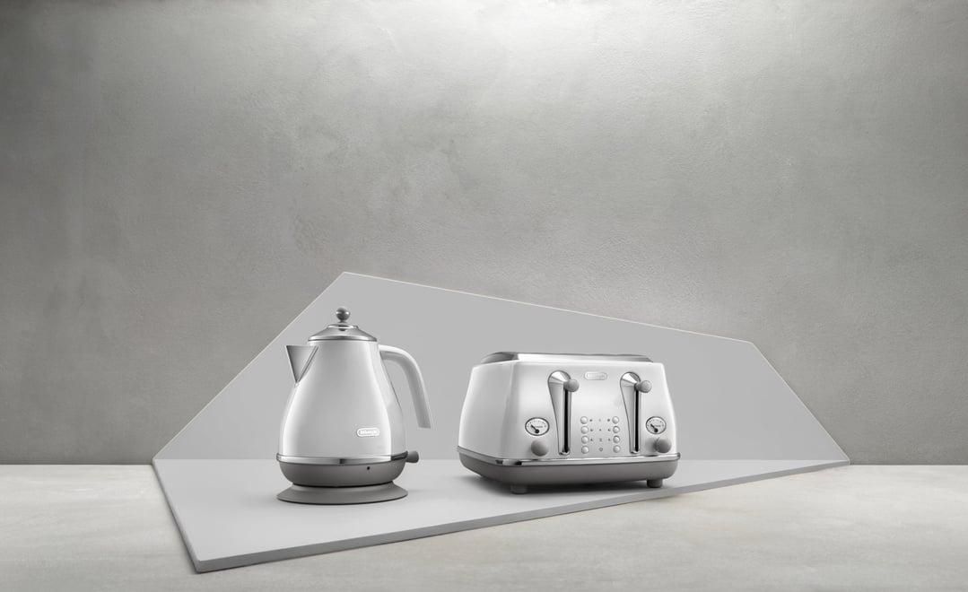 Delonghi Icona Capitals Kettle Sydney White KBOC2001W