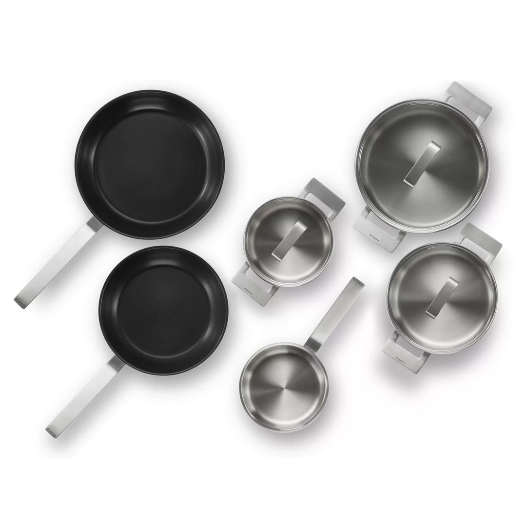 Bosch 6 piece ProInduction cookware set consists of 3 pots, 2 pans and
