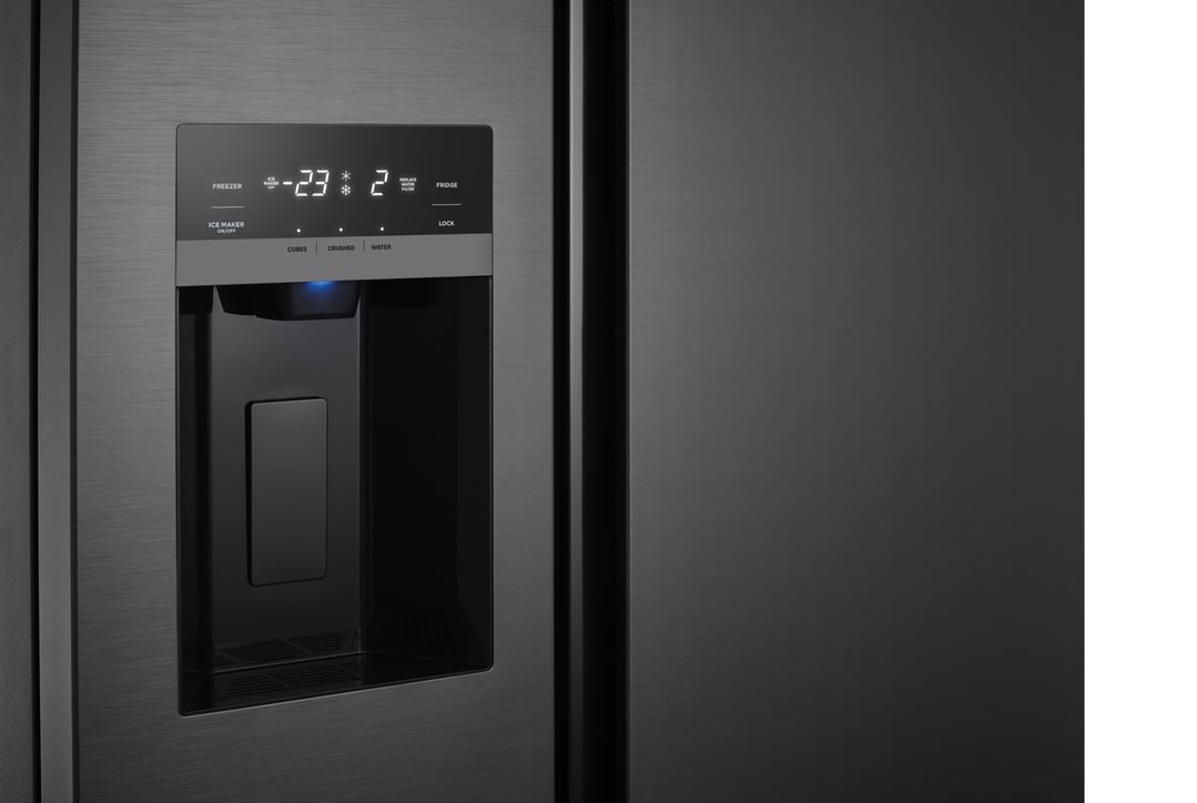 Westinghouse 596L Side by Side Fridge - Matte Black WSE6670BA