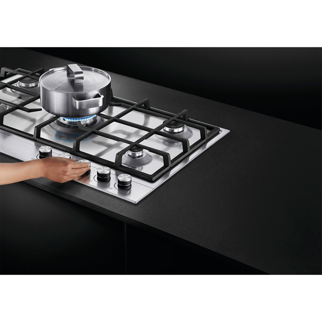 Fisher & Paykel 90cm Series 7 5 Burner Gas Cooktop, Natural Gas CG905DX1