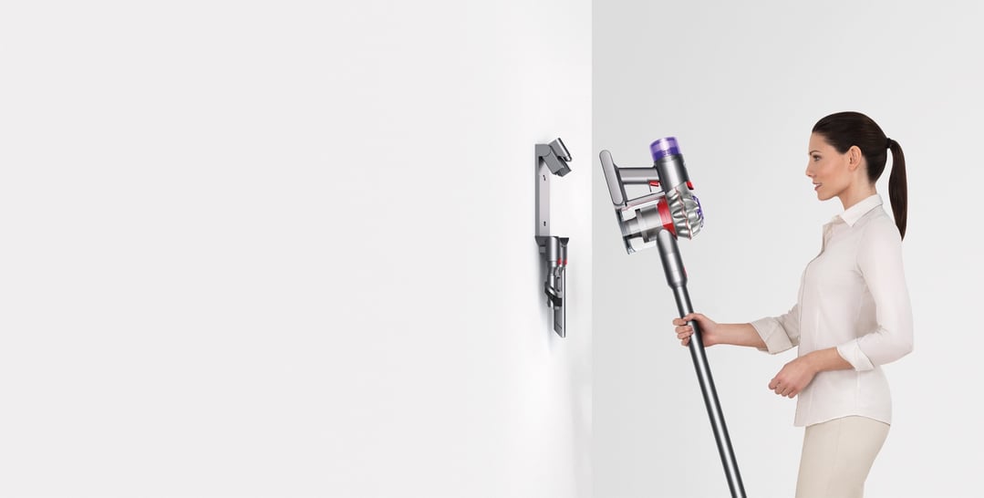 Dyson V8 Stick Vacuum 394437-01