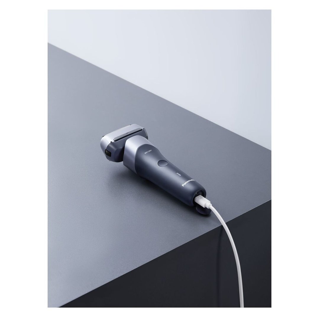 Panasonic Series 500 3-Blade Electric Shaver Blue ES-RM3FXA541