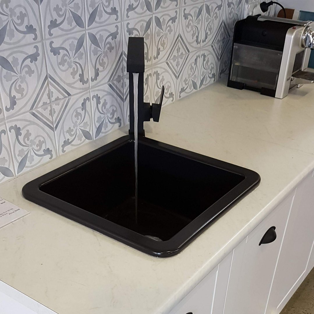 Turner Hastings Cuisine 46x46 Inset / Undermount Fireclay Sink Matte Black with Overflow CU46FS-MB-OF