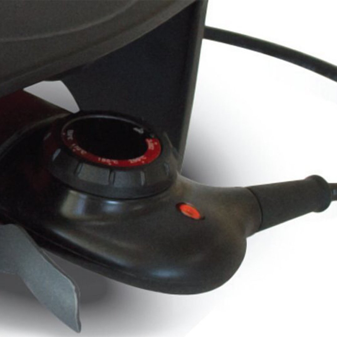 Westinghouse Black Electric Fry Pan. WHEF02K