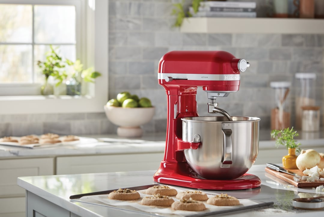Kitchenaid 6.6L Bowl-Lift Stand Mixer Empire Red 5KSM70SHXAER