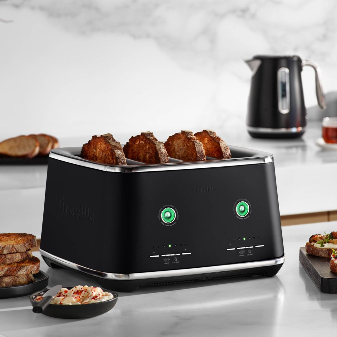 Breville the Eye Q 870 Auto 4 Slice Toaster - Black Truffle BTA870BTR