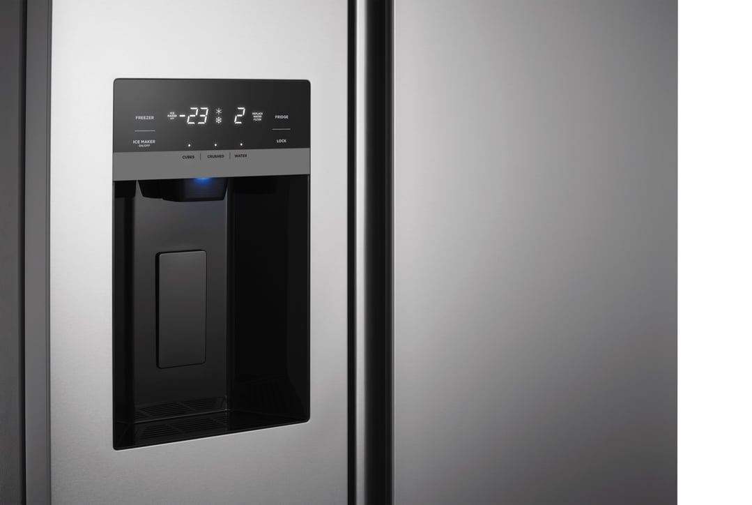 Westinghouse 596L Side by Side Fridge - Silver WSE6670SA