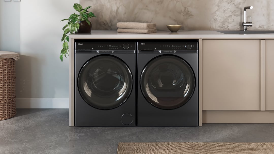 Haier 10kg Series 600 Dark Onyx Heat Pump Dryer HDHP10PXB1