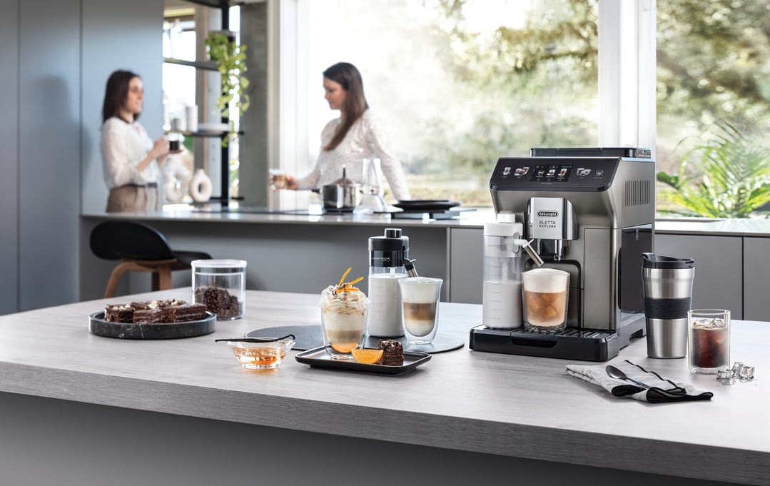 Delonghi Eletta Explore with Cold Brew Fully Automatic Coffee Machine ECAM45086T