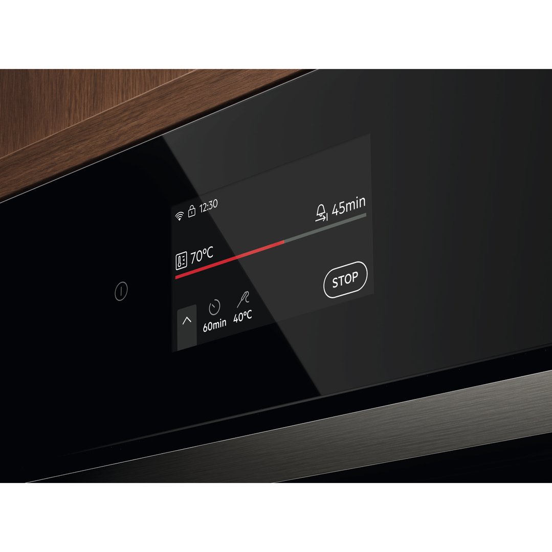 Electrolux 90cm Pyrolytic Oven with Air Fry Plus and Food Probe, Black - 700 Series EVEP9816BF