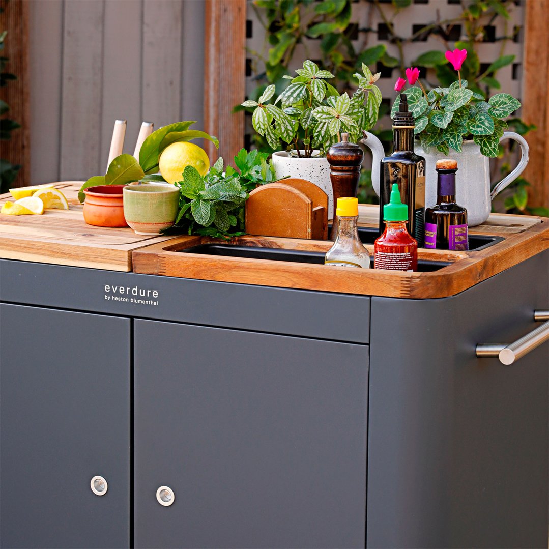 Mobile Preparation Kitchen with ingredients and plants on a patio