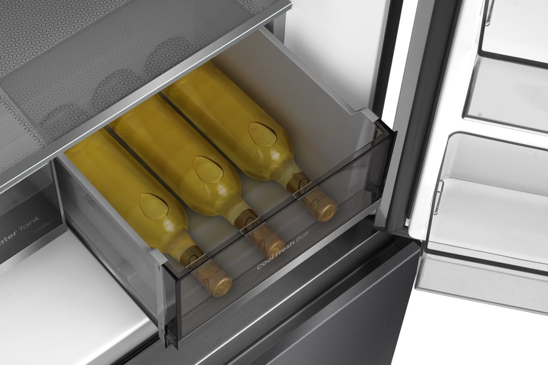 Hisense 640L PureFlex French Door - Dark Stainless Steel HRCD640TBW