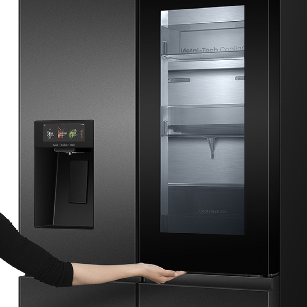 Hisense PureView 615L French Door Fridge HRCD615TBWV