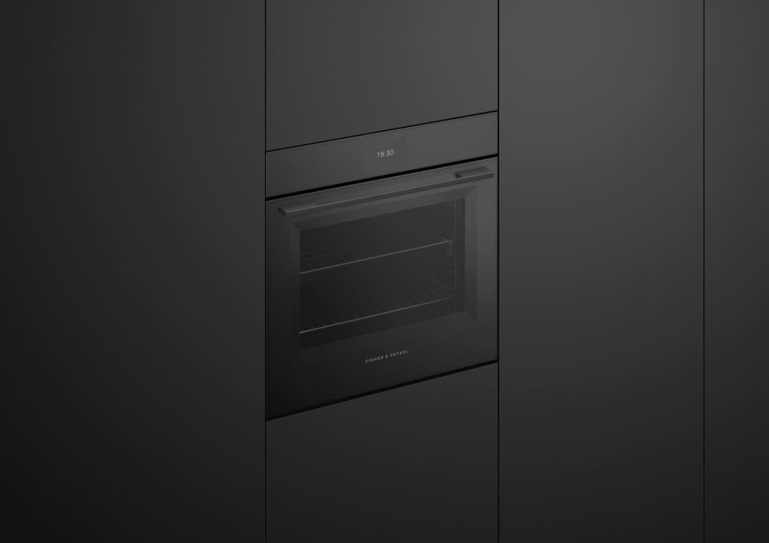 Fisher & Paykel 60cm Minimal Pyrolytic Oven, Black OB60SAMPTB5