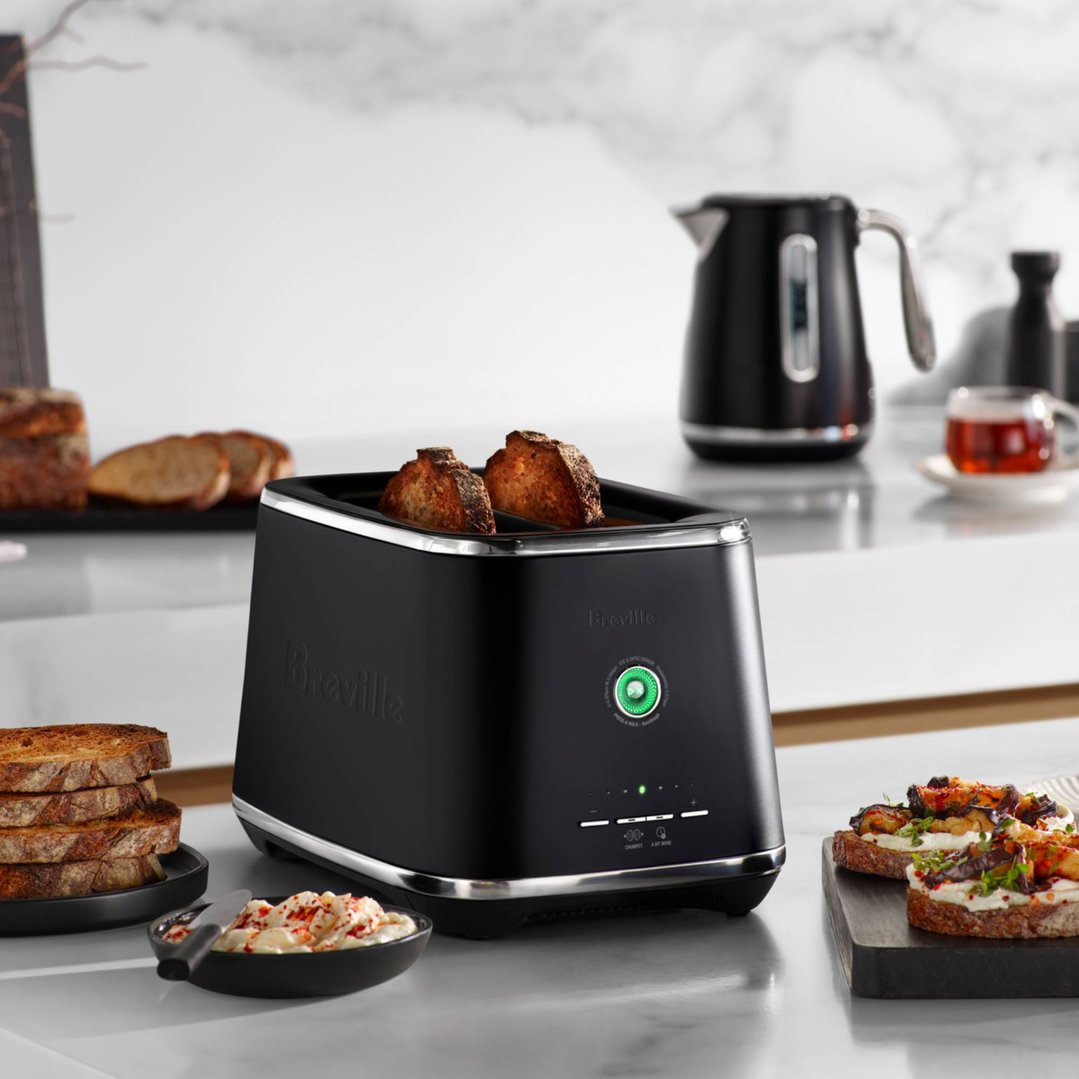 Breville the Eye Q 850 Auto 2 Slice Toaster - Black Truffle BTA850BTR