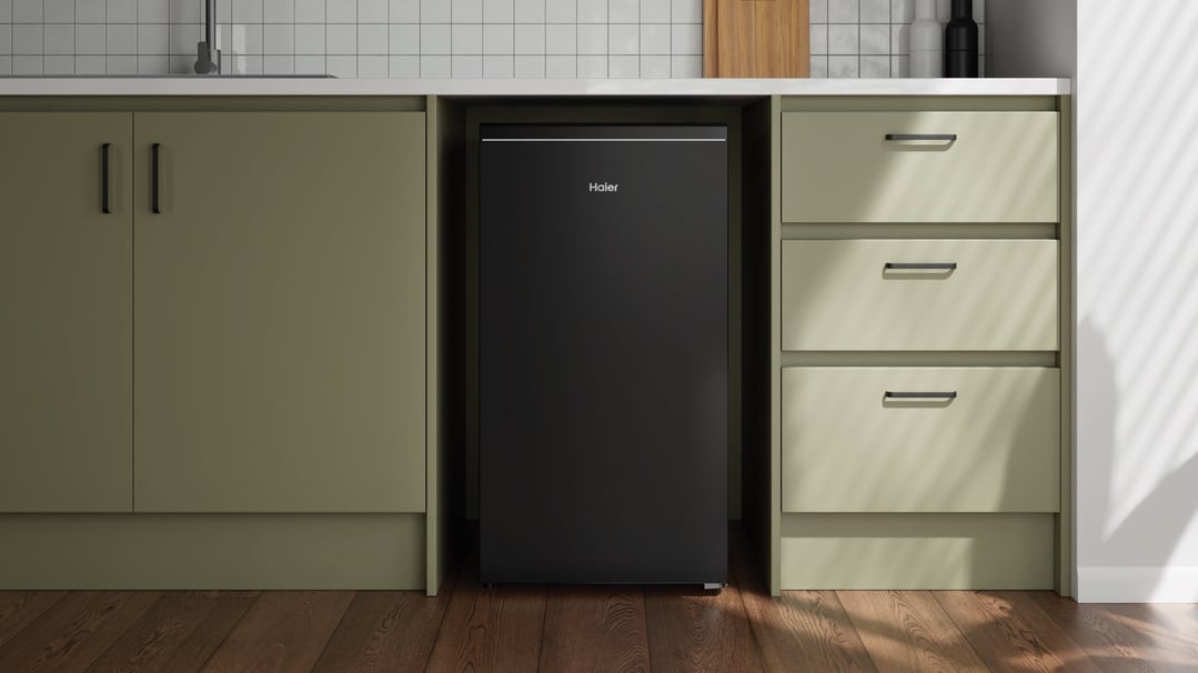 Haier 90L 300 Series Bar Refrigerator Black HRF90UG2