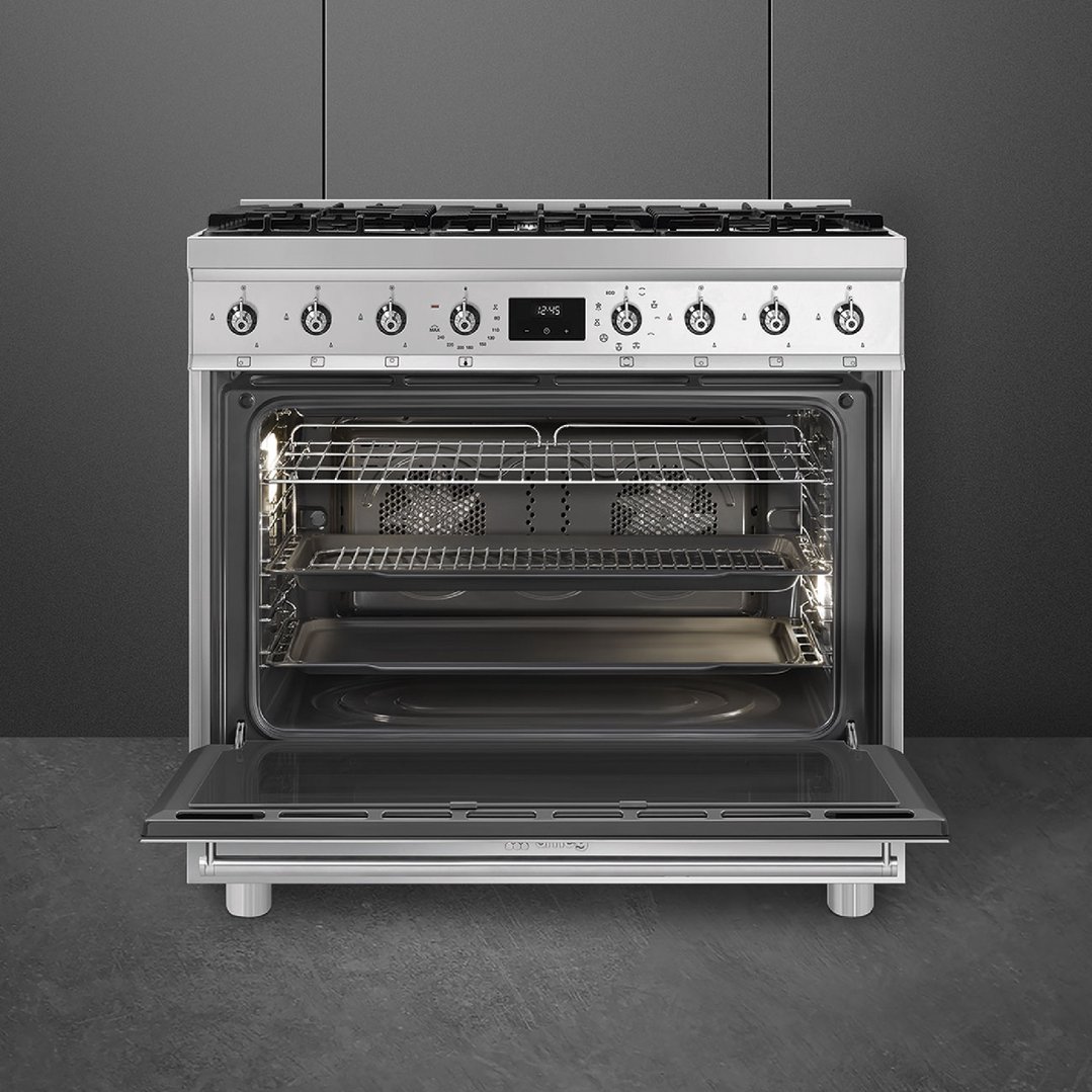 Smeg 90cm 6 Burner Classic Freestanding Dual Fuel Cooker Stainless Steel CS9GMXA2