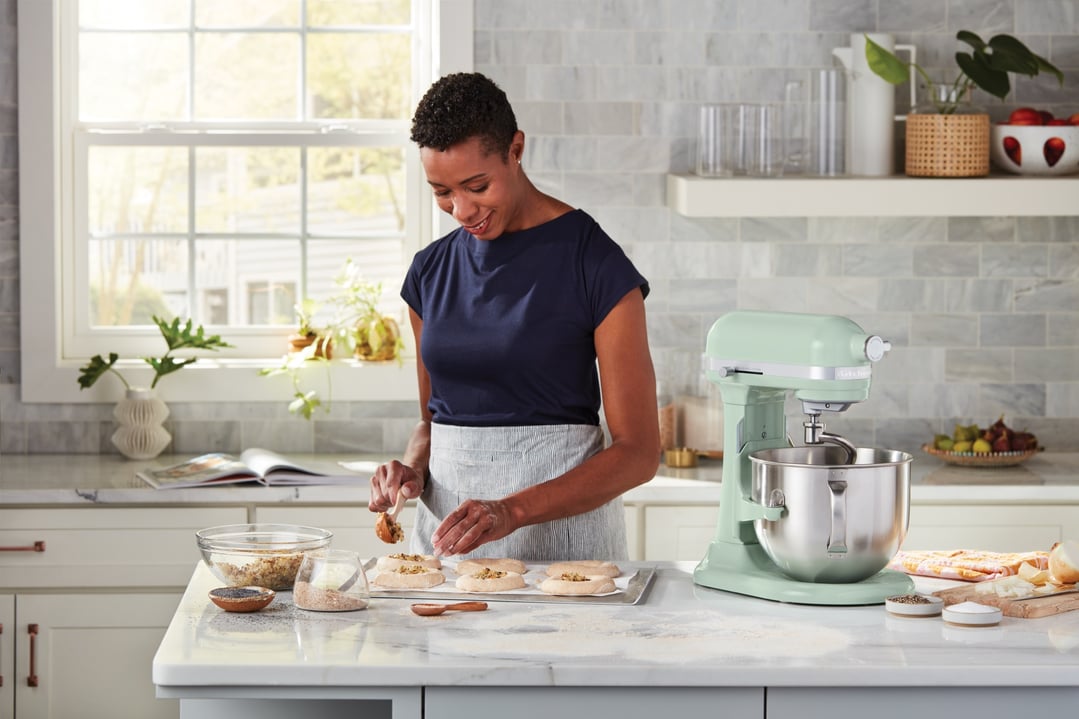 Kitchenaid 6.6L Bowl-Lift Stand Mixer Pistachio 5KSM70SHXAPT