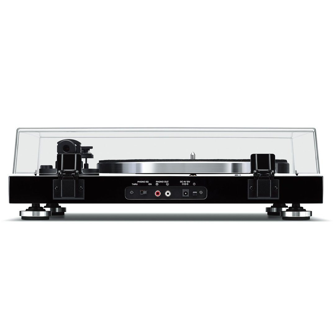 Yamaha Belt Drive Turntable - Black. TTS-303B