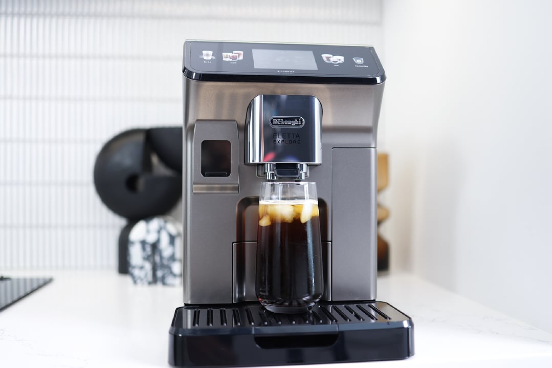 Delonghi Eletta Explore with Cold Brew Fully Automatic Coffee Machine ECAM45086T