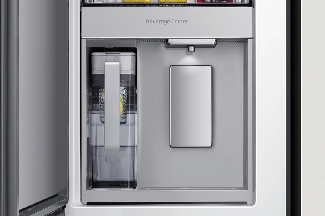 Samsung 648L BESPOKE Cotta White French Door Refrigerator with Internal Beverage Centre™ SRFX7600W