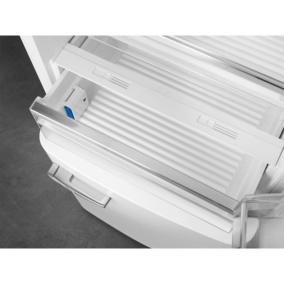 Smeg FAB 38 50’S Style Retro Refrigerator, Right Hand - White FAB38RWH5AU