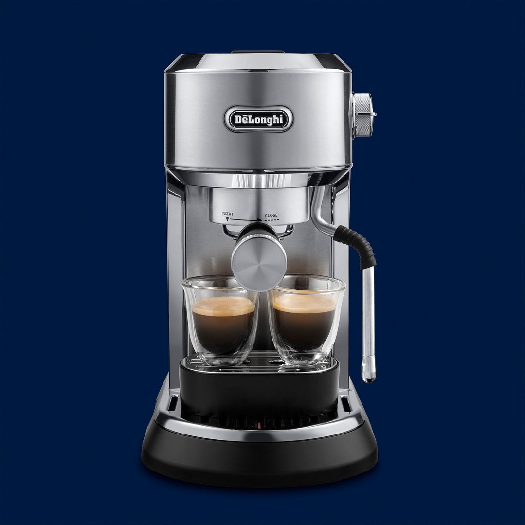 Delonghi Dedica Maestro Manual Coffee Machine EC900M
