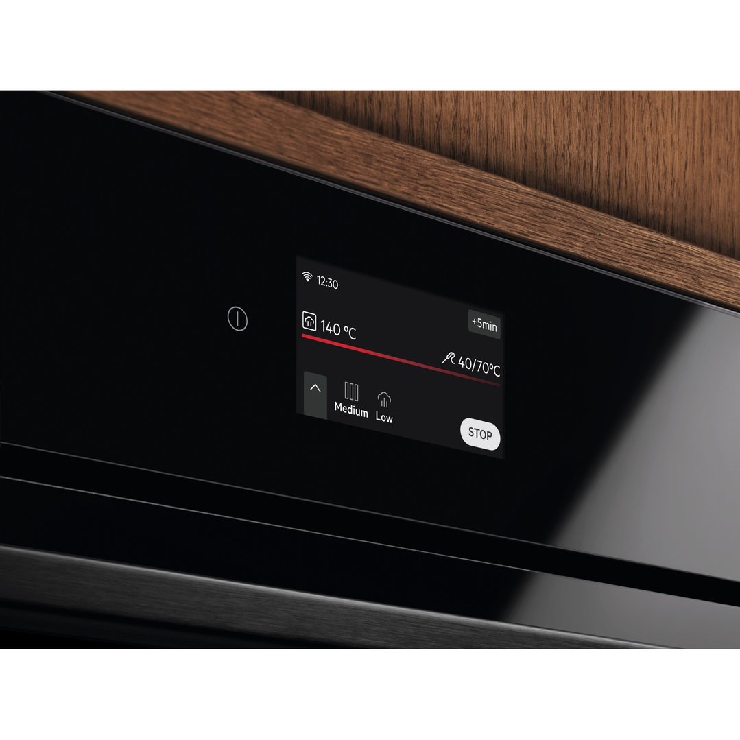 Electrolux 60cm Oven with Full Steam and Food Probe, 24 Function, Black - 800 Series EVES6810BF