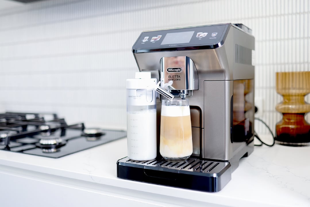 Delonghi Eletta Explore with Cold Brew Fully Automatic Coffee Machine ECAM45086T