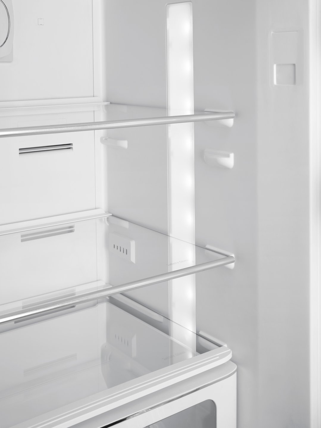 Smeg FAB 32 50’S Style Retro Refrigerator, Right Hand - Black FAB32RBL5AU