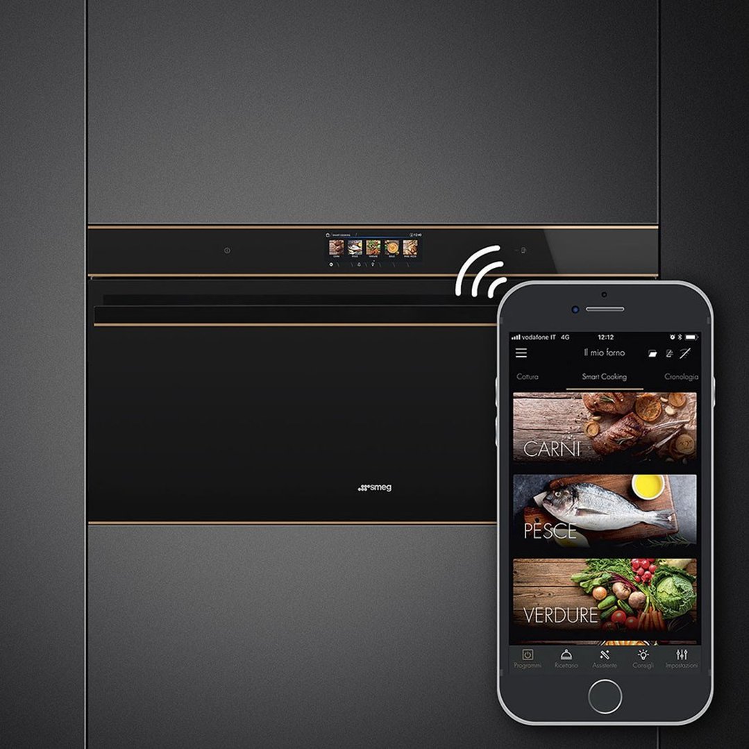 Smeg 90cm Dolce Stil Novo Pyrolitic Touch Control Oven Black SFPR9606WTPNR