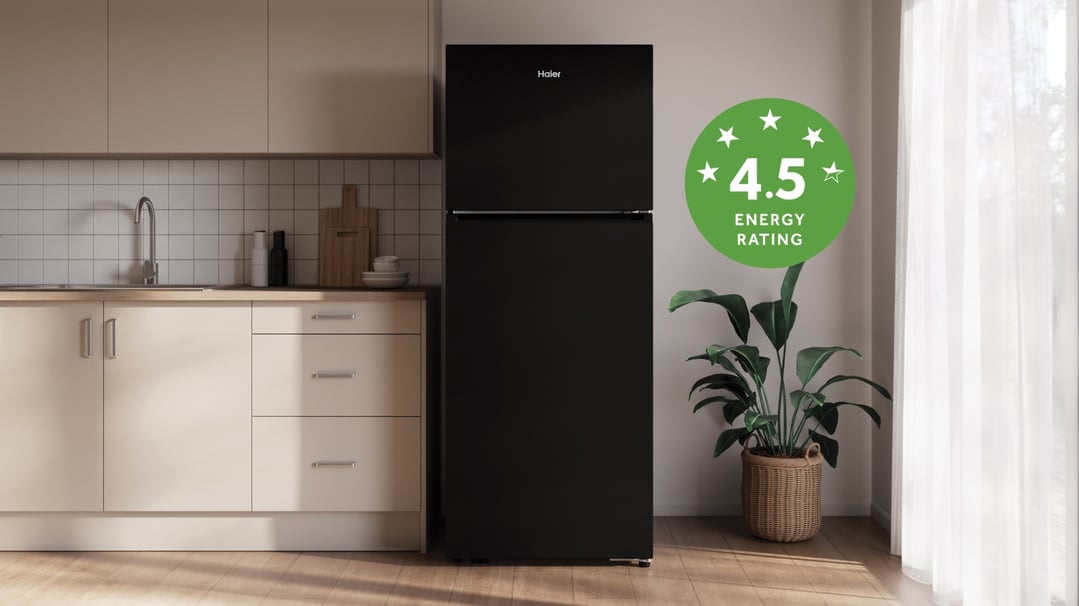 Haier 443L 300 Series Refrigerator Black Top Freezer HRF450TG