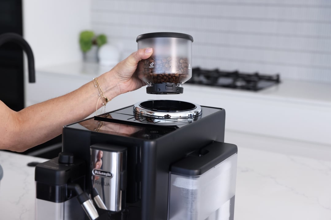 Delonghi Rivelia (Onyx Black) Fully Automatic Coffee Machine EXAM44055B