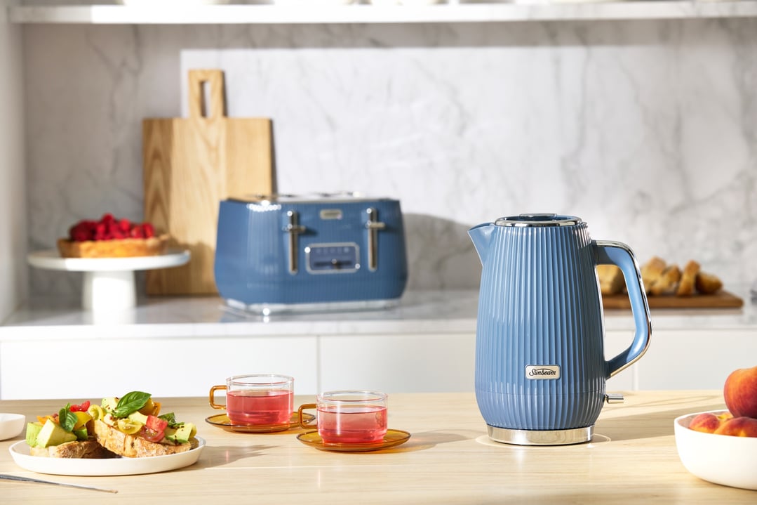 Sunbeam Radiance Breakfast 4-Slice Toaster, Blue TAP3504BL
