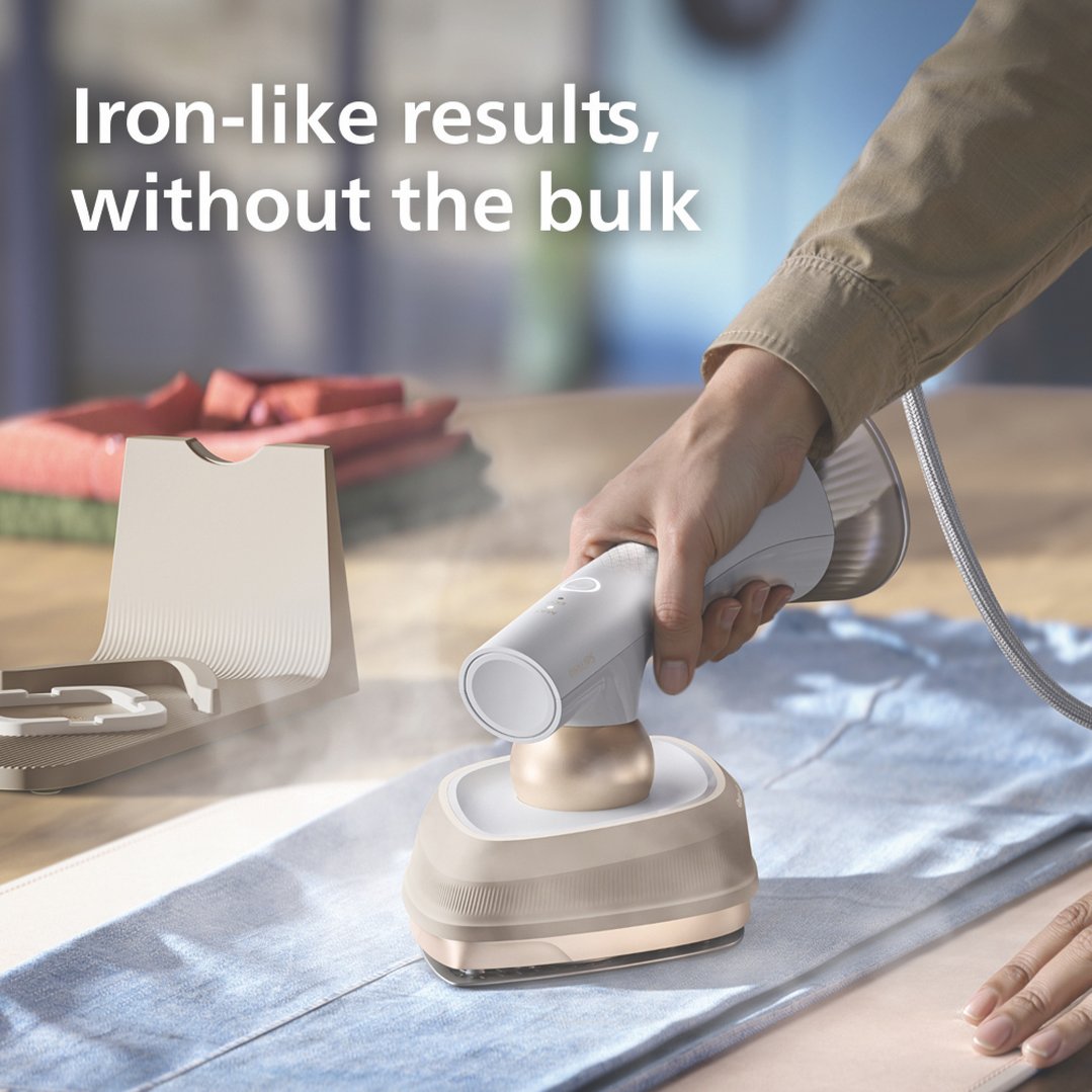 Philips OneTurn Hybrid Iron & Steamer Silk White GC213/10