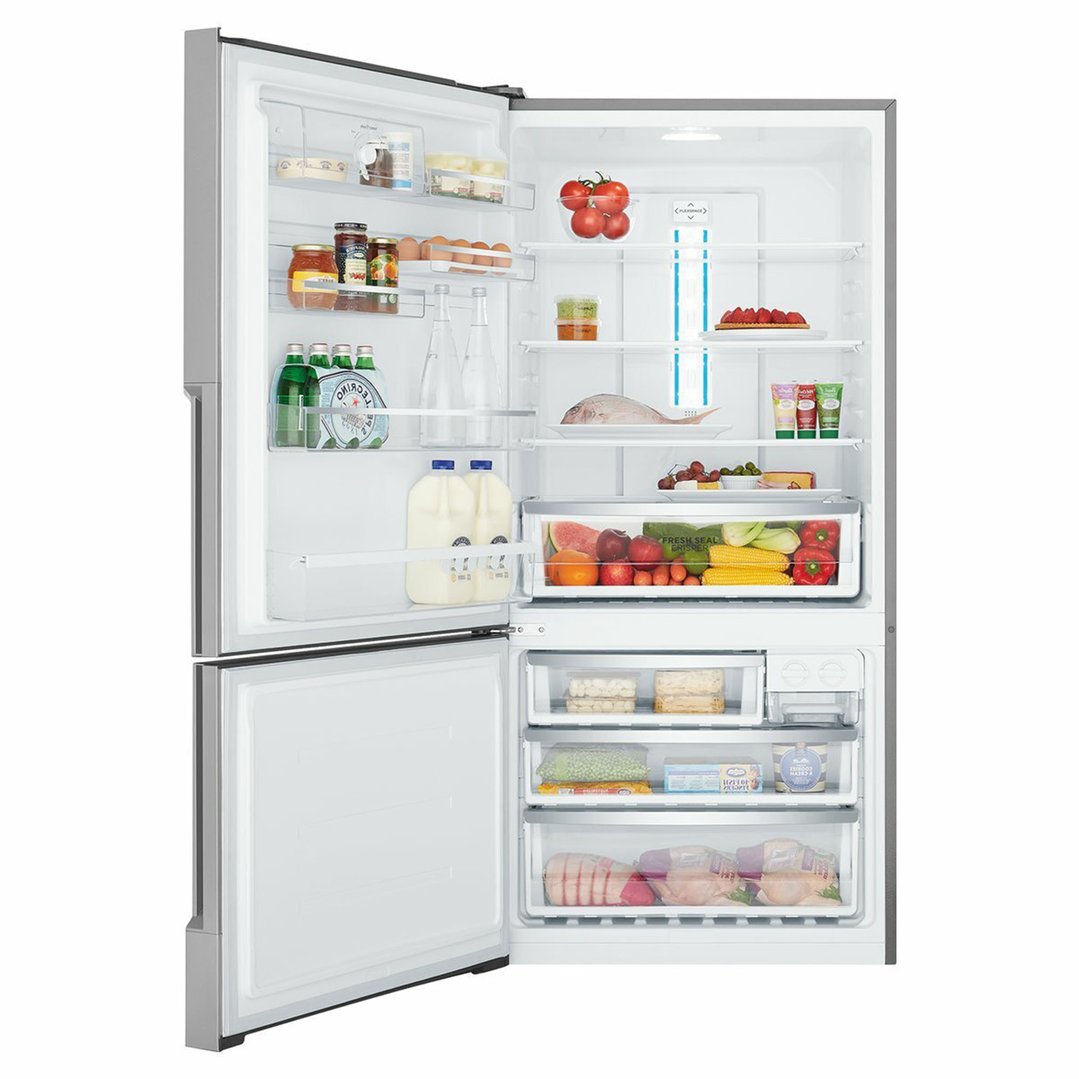 Westinghouse 496L Bottom Mount Refrigerator WBE5300SCL