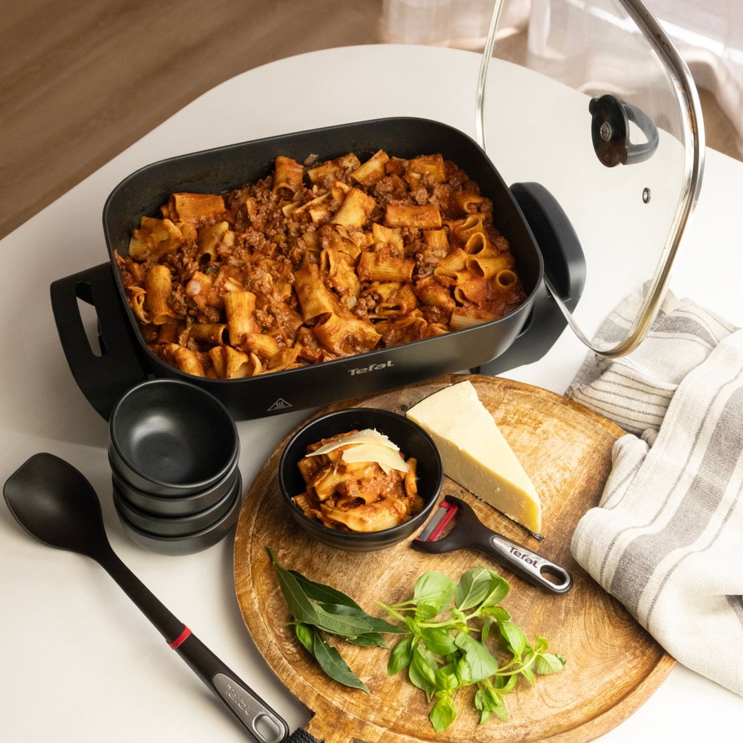 Tefal Easy Banquet Electric Frypan KC6018Z0