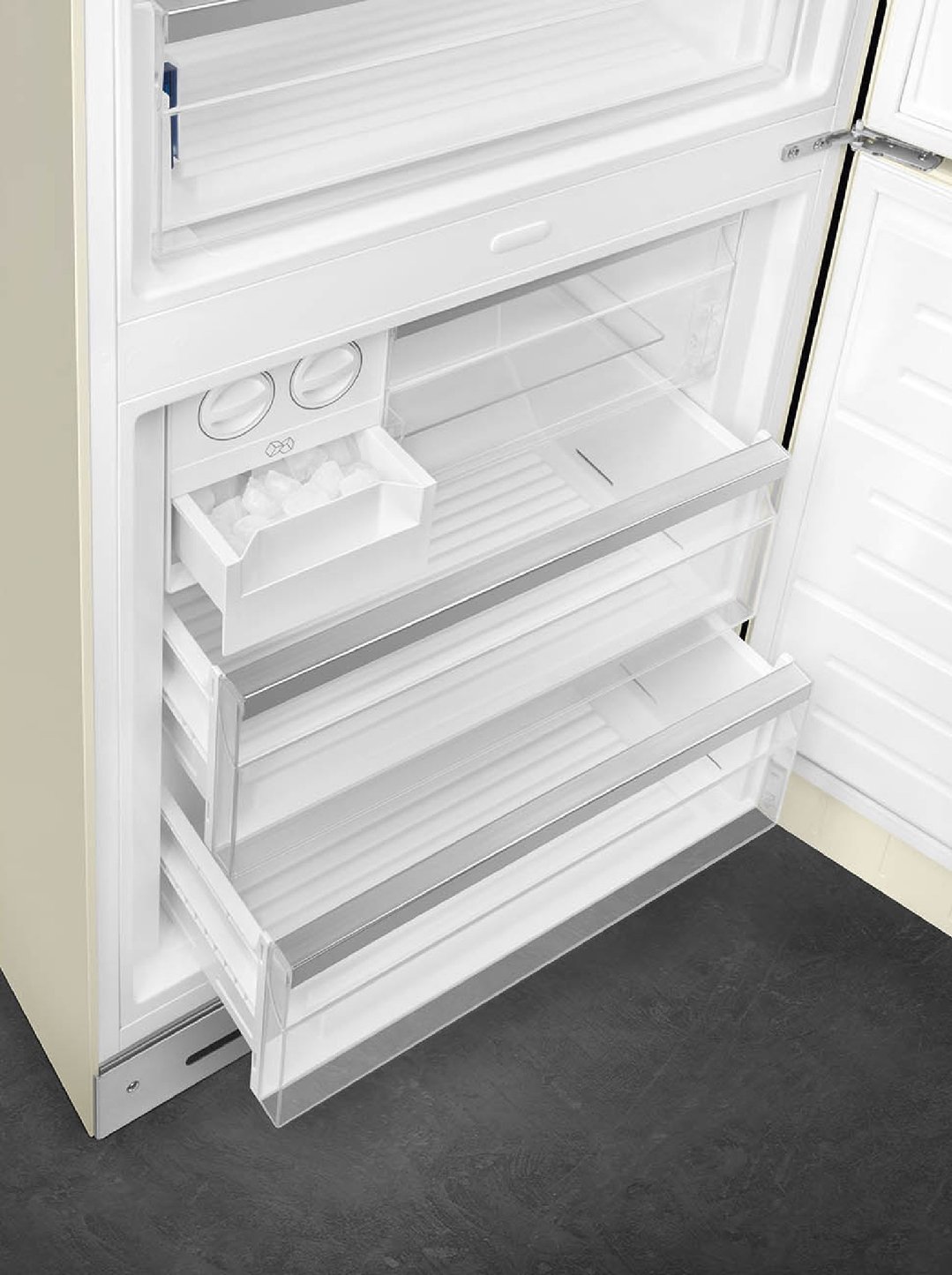 Smeg FAB 38 50’S Style Retro Refrigerator, Right Hand - Cream FAB38RCR5AU