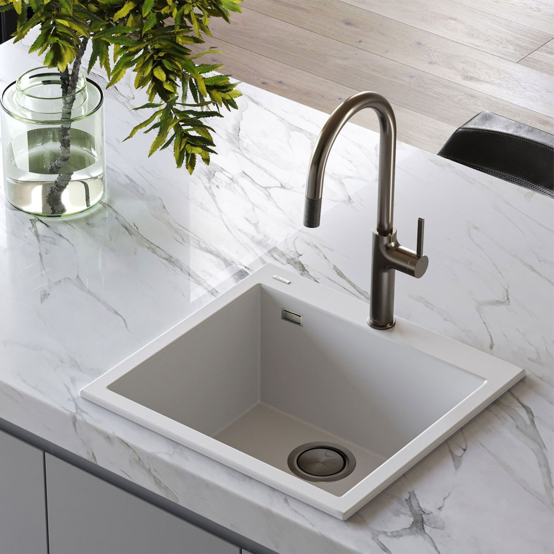 Oliveri Vilo Goose Neck Pull Out Mixer Gunmetal VT2400-GM