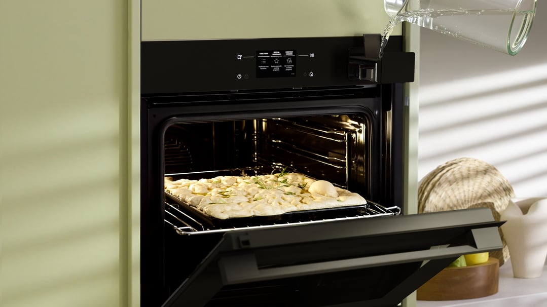 Haier 60cm 500 Series Built-in Oven, 25 Function, TFT Touchscreen, Pyrolytic HWO60S25TTPB5