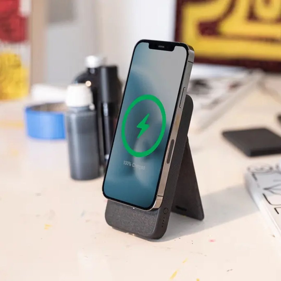 Mophie Snap+ 10000mAh Power Bank w/ Stand 401107914