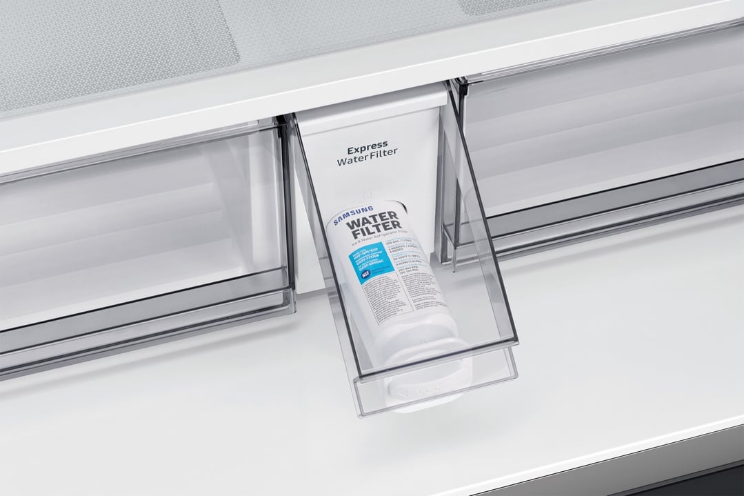 Samsung 648L BESPOKE Cotta White French Door Refrigerator with Internal Beverage Centre™ SRFX7600W