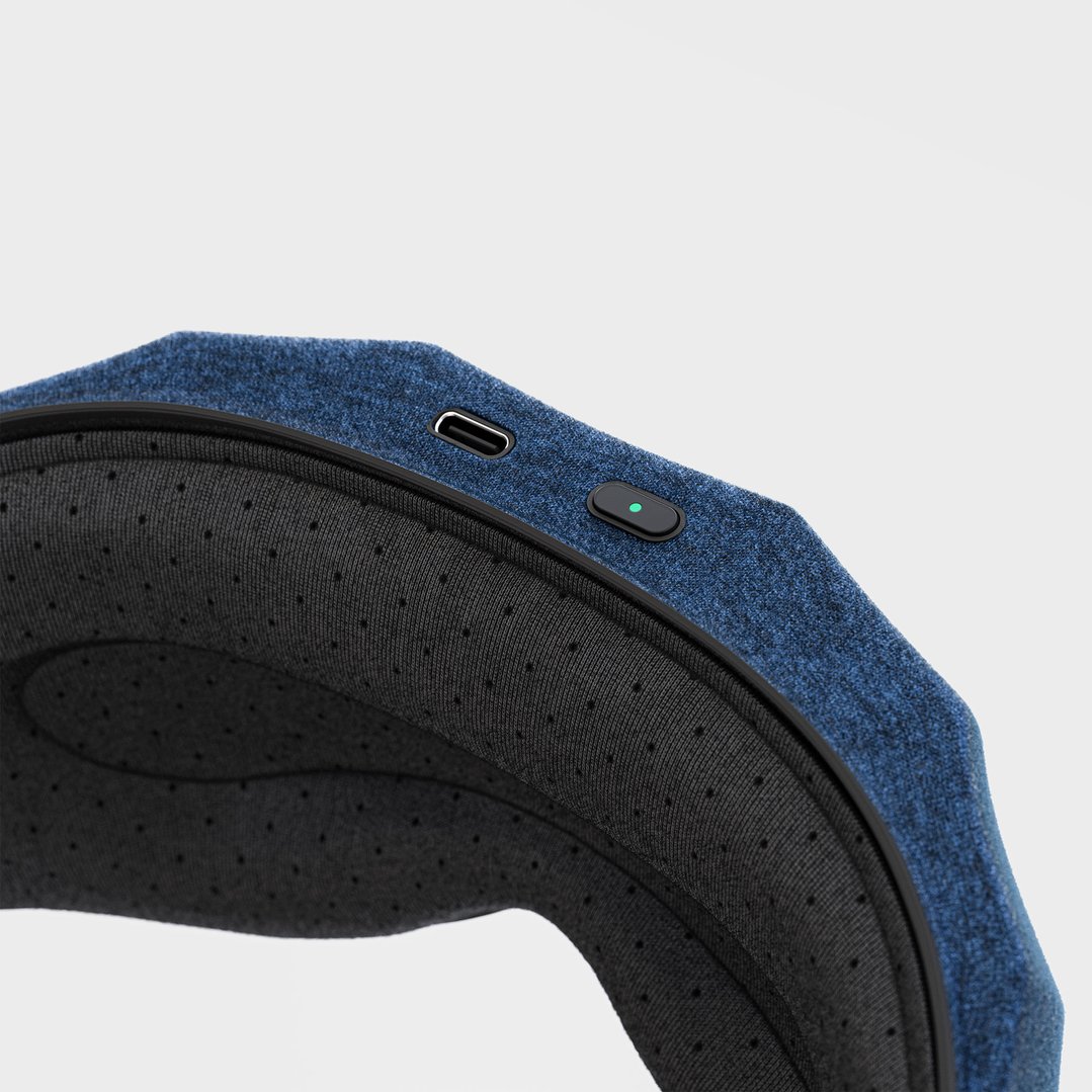 Therabody SleepMask - Ultra-Comfortable 100% Blackout Eye Mask With Gentle Massaging Vibration SM0004081-1A30