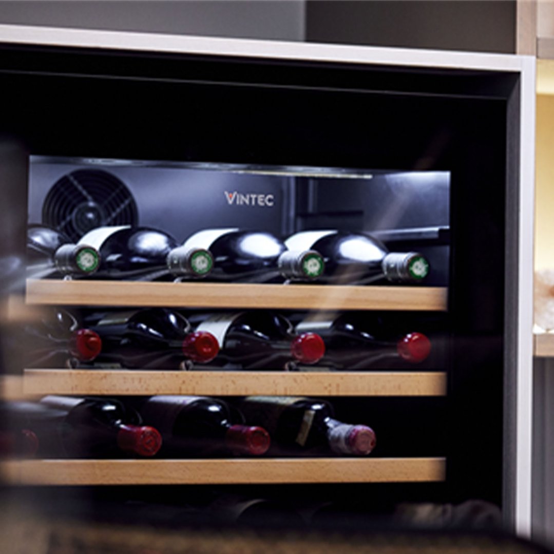 Vintec 50 Bottle Wine Cabinet VWS050SBB-X